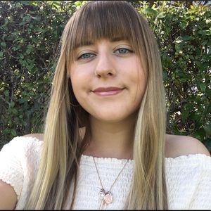 Meet your Posher, Natalie